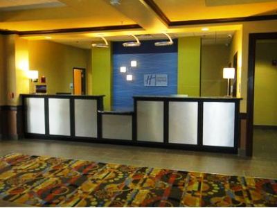Holiday Inn Express & Suites George West By Ihg Exterior photo
